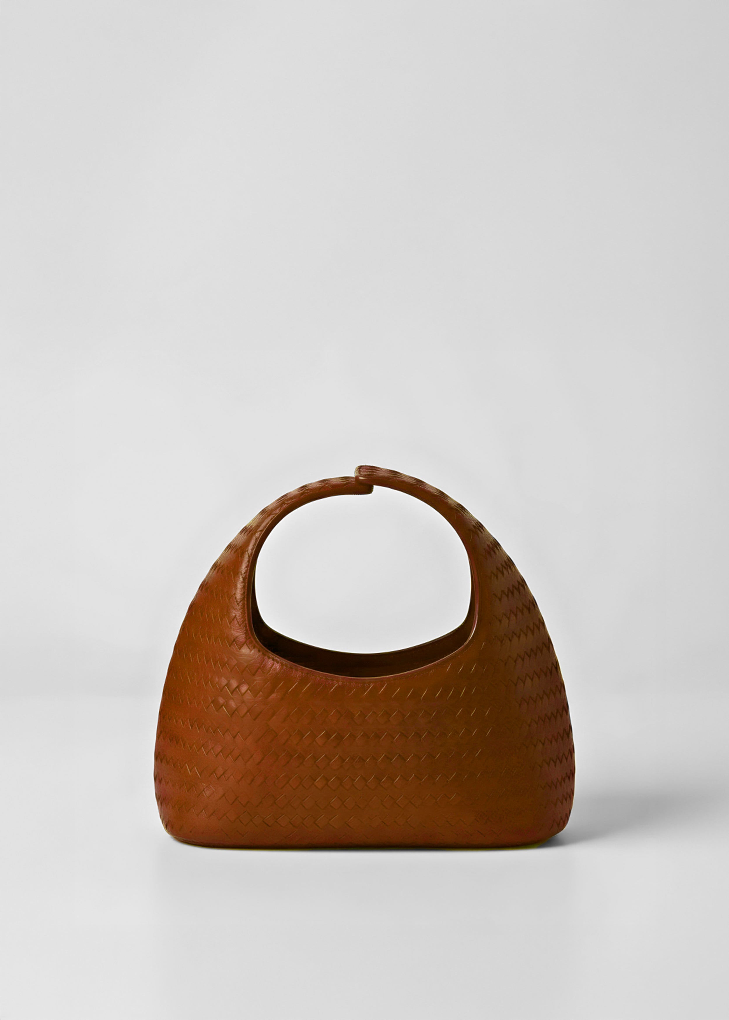 The Aura Bag Camel