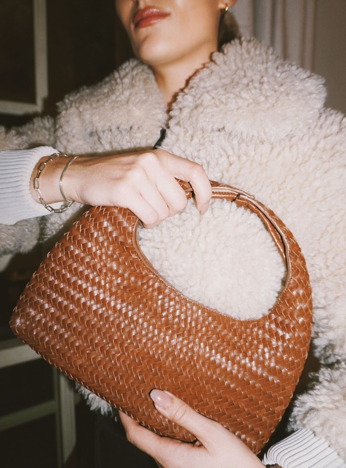The Aura Bag Camel