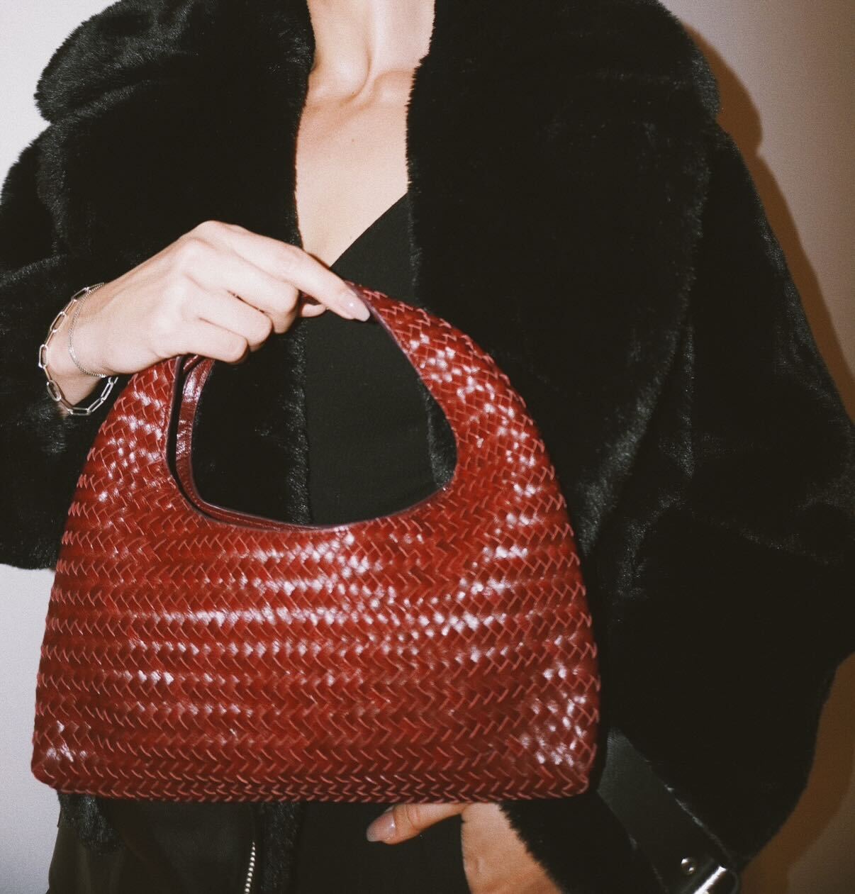 The Aura Bag Red