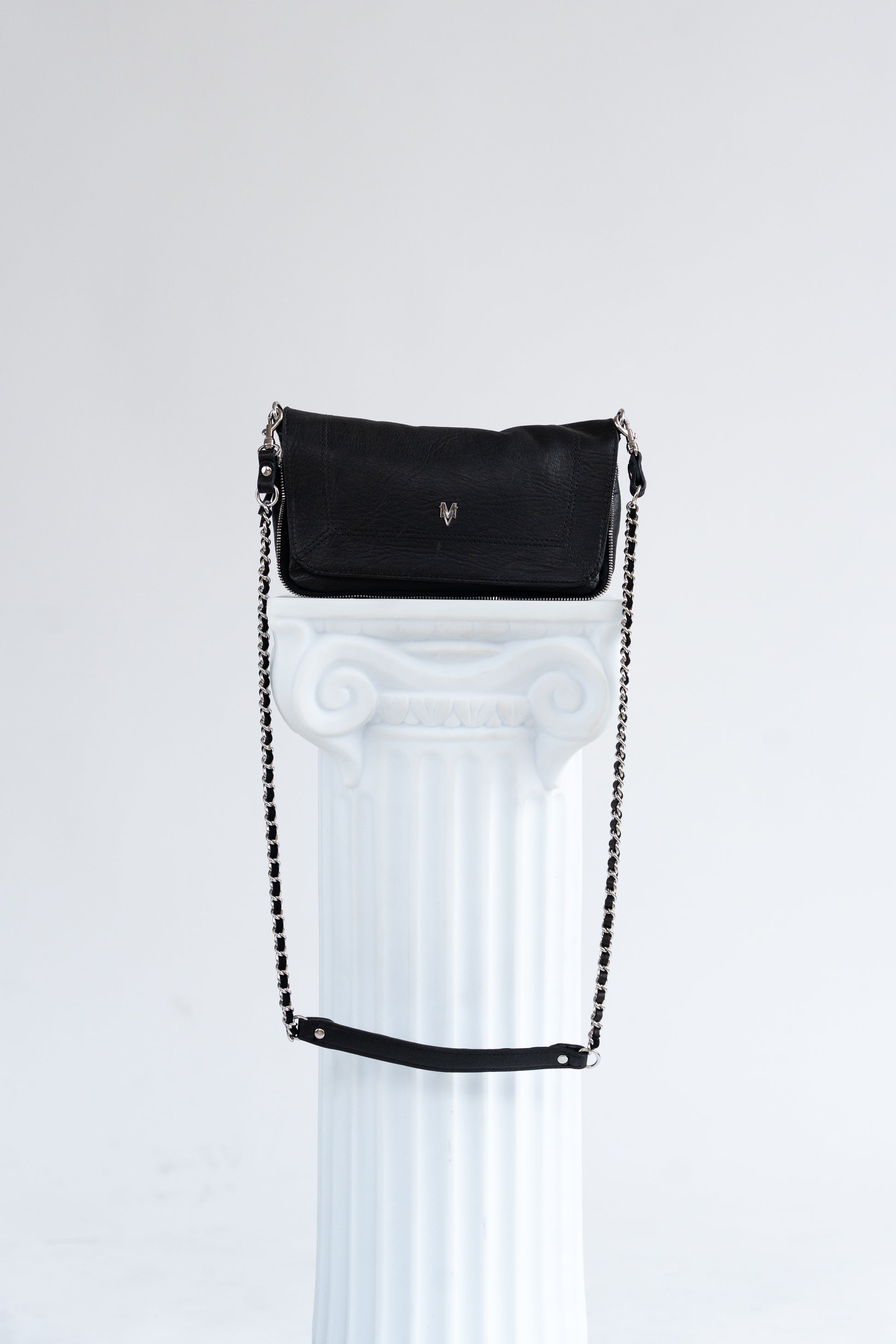 Women's Chain Black Bag