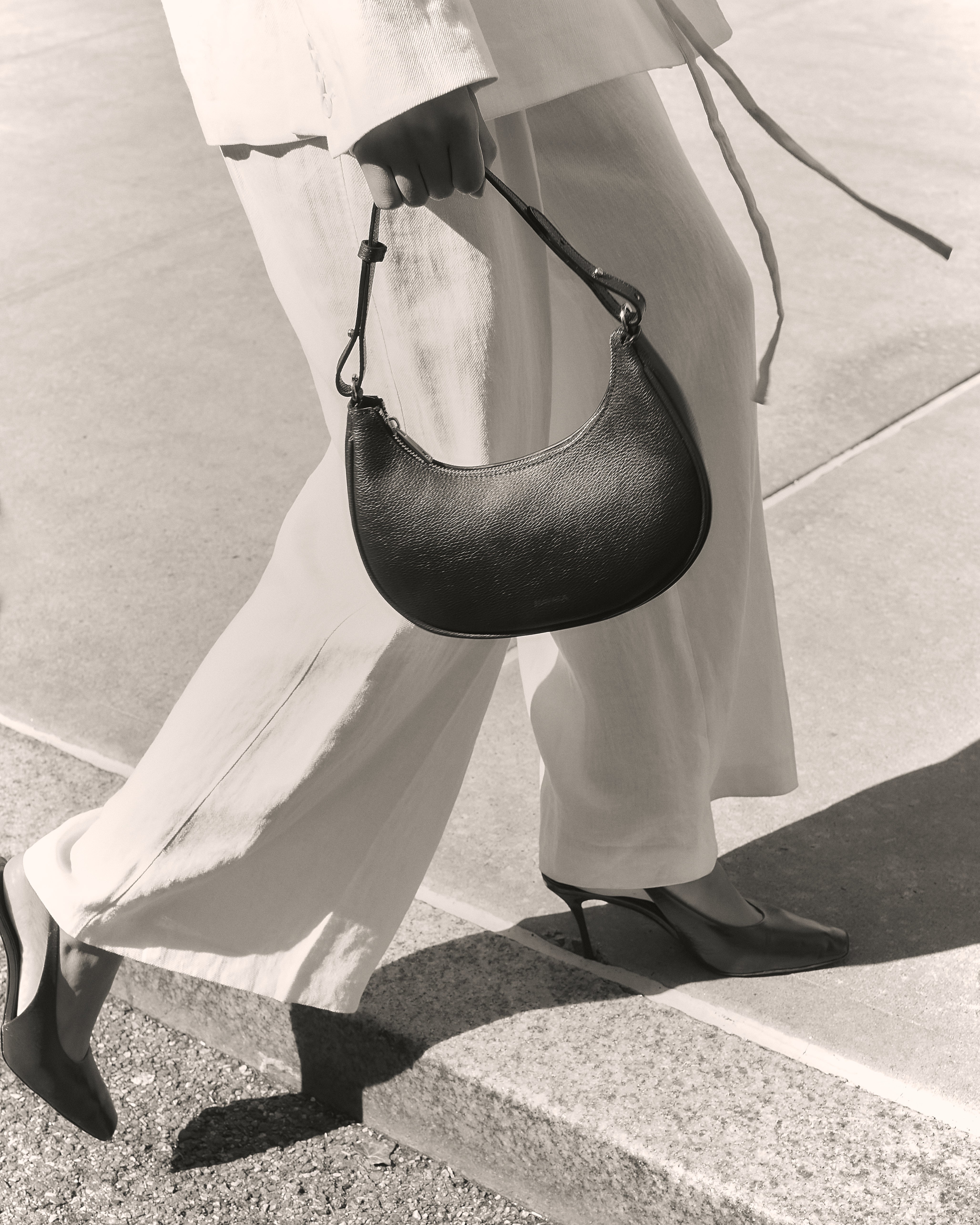 バッグ LUNA LUNA HANDBAG IN RUGIADA LEATHER